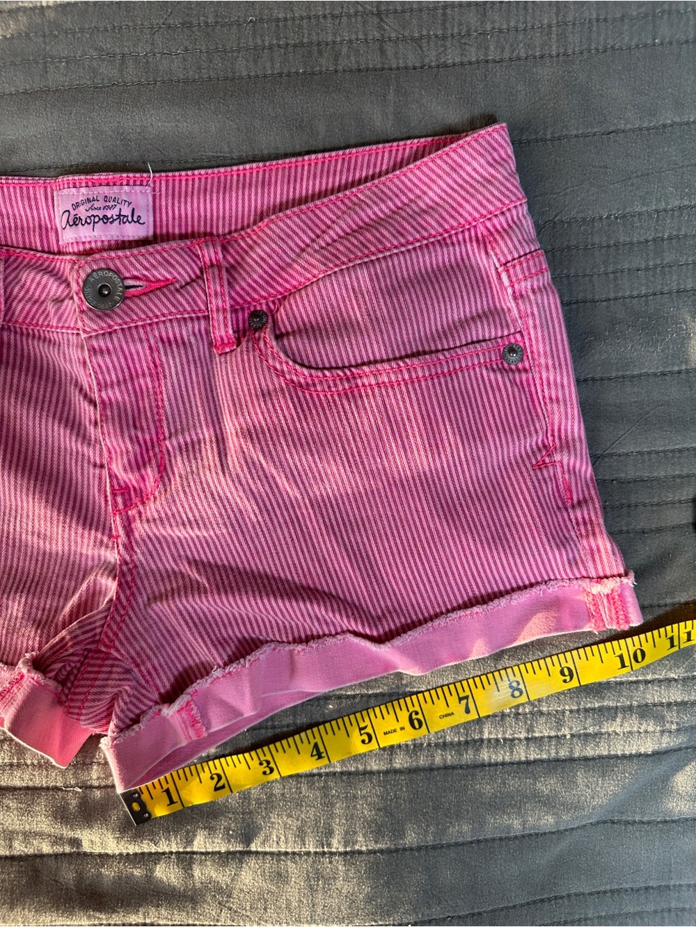 Vintage Y2K Aéropostale Pink Striped Low Rise Micro Denim Shorts Size 5/6 - Picture 9 of 13